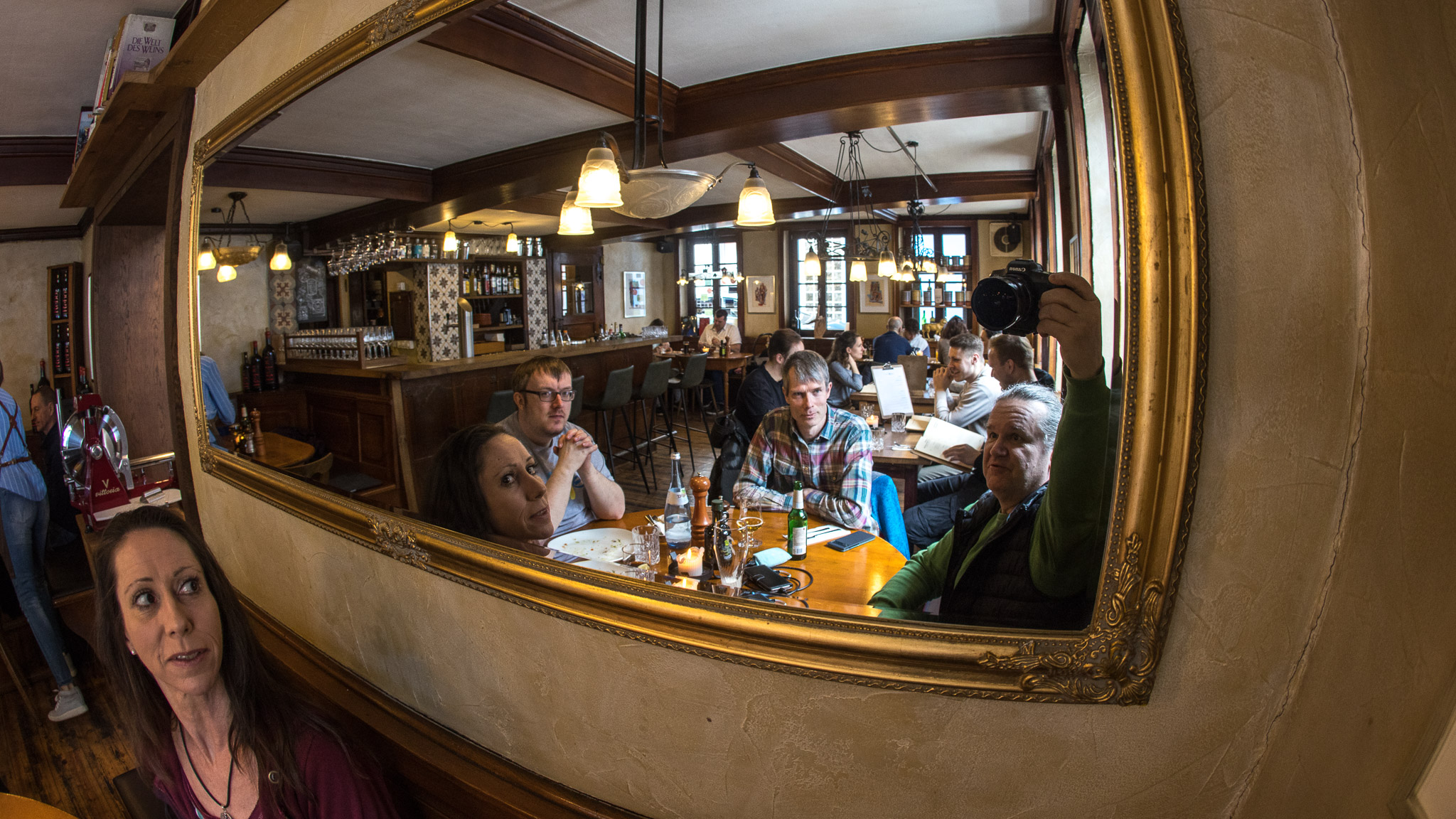 20220410124416 R5D 2083